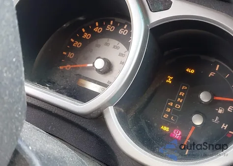 2005 Toyota 4Runner Sr5 V6 z USA, uszkodzony, nr VIN JTEBU14R558030661